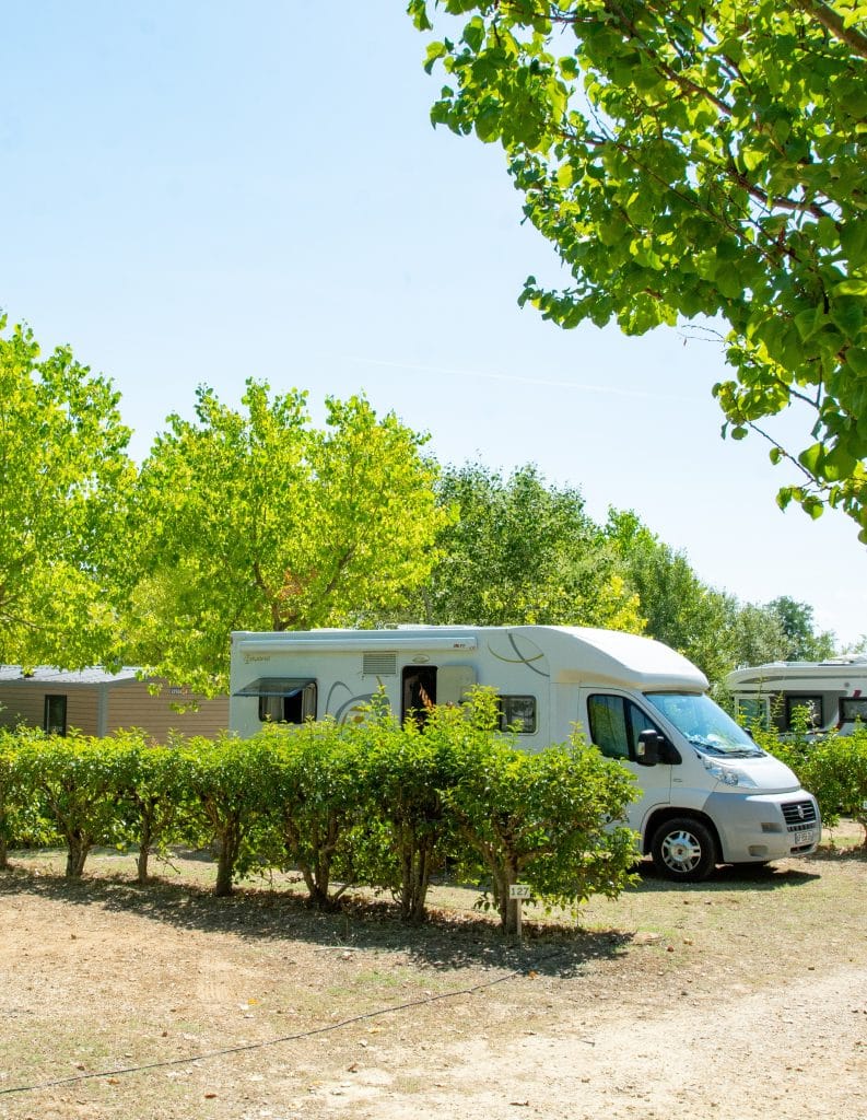 Campasun : Emplacement Vaucluse Camping Car