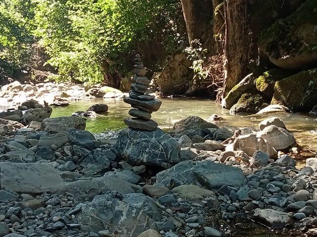 Campasun : Accès Au Ruisseau Du Camping