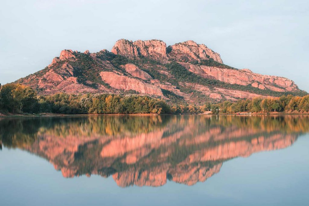 Campasun : Rocher De Roquebrune Reflet Lac