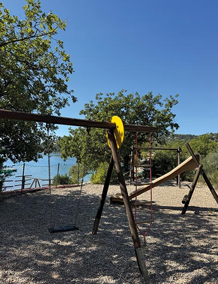 Campasun : Aire De Jeux Pour Enfants Camping Esparron De Verdon