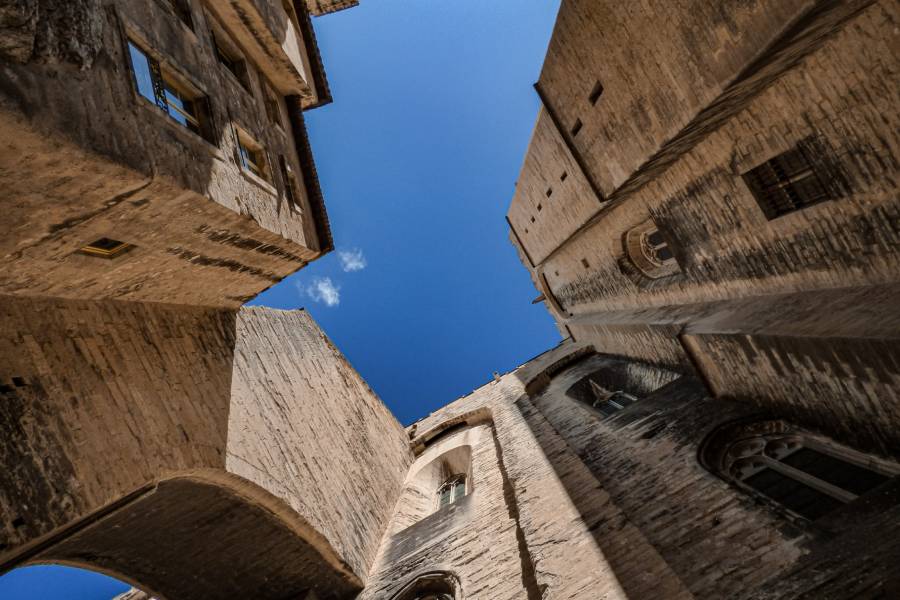 Campasun : Palais Des Papes Avignon