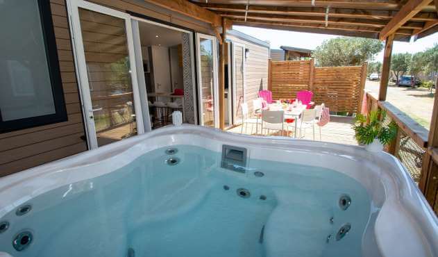 week end mobil-home jacuzzi sud france