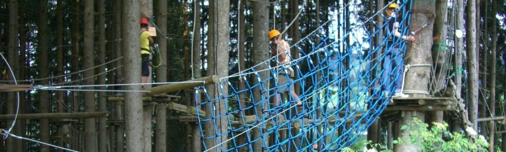 Campasun : Accrobranche Au Grand Bornand