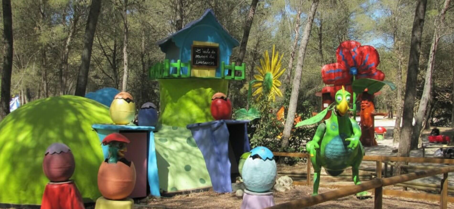 CAMPASUN - Le Village des Automates : une sortie familiale en Provence