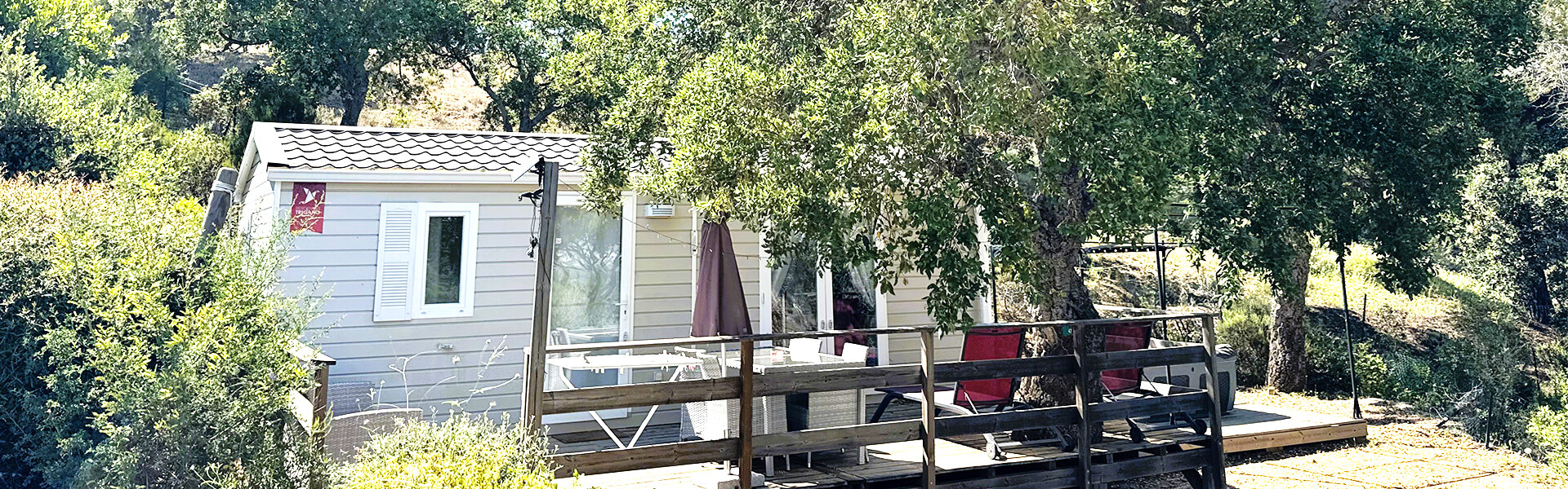Campasun : Camping Fréjus Camping Les Lauriers Roses Hébergements
